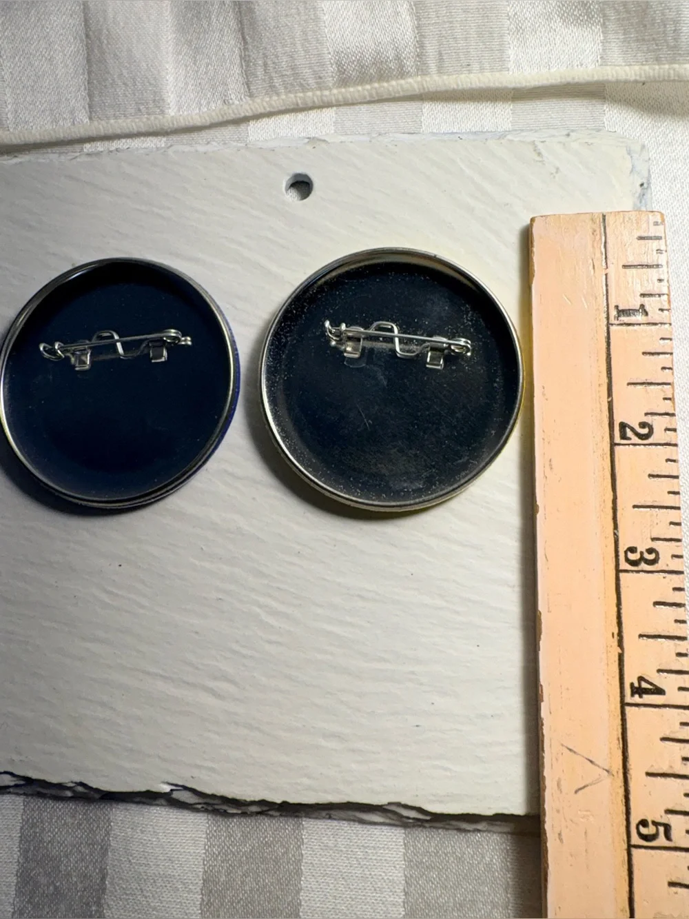 Vintage D.A.R.E Character Pin Back Button Pins - Blue & Yellow